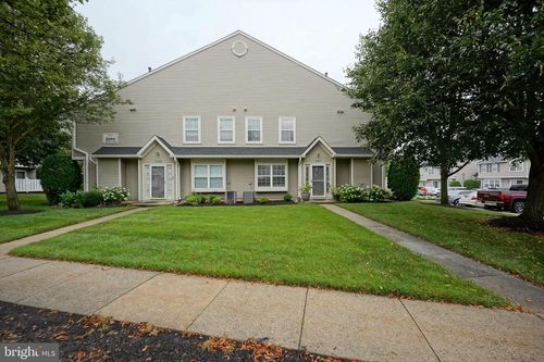 2305 Gramercy Way, MOUNT LAUREL, NJ, 08054-6734 | Card Image