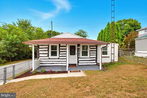 204 S Highland Ave, YORK, PA, 17404-5611 | Card Image