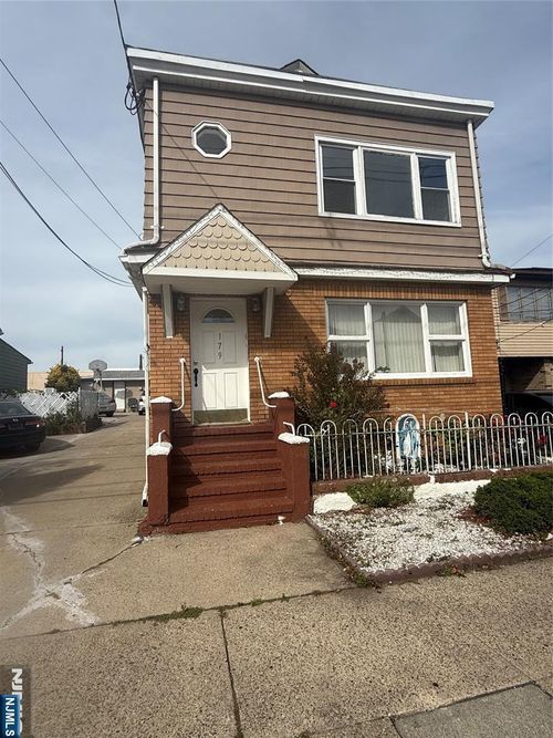 179 Midland Ave, Garfield, NJ, 07026-1838 | Card Image