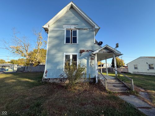 303 E South H St, Gas City, IN, 46933-1848 | Card Image