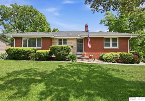947 S Washington St, Papillion, NE, 68046-2639 | Card Image