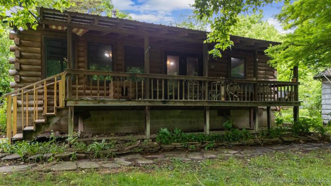 Cabin 2 | Image 7