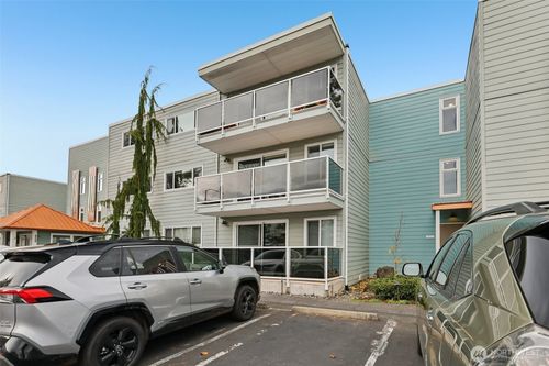 unit-208-960 5th Ave S, Edmonds, WA, 98020-4037 | Card Image