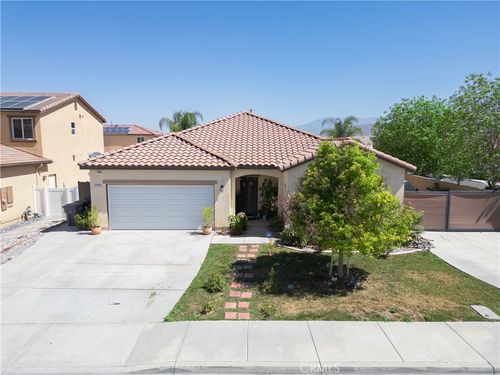 2219 Albatross Way, San Jacinto, CA, 92582 | Card Image