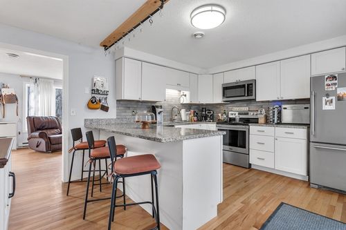 apt-c-5 Village Way, Norton, MA, 02766-2050 | Card Image