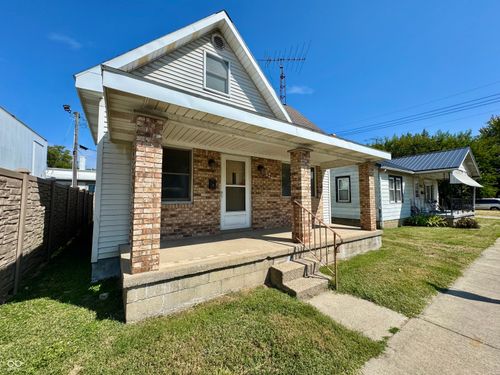324 W 1st St, Rushville, IN, 46173-1905 | Card Image