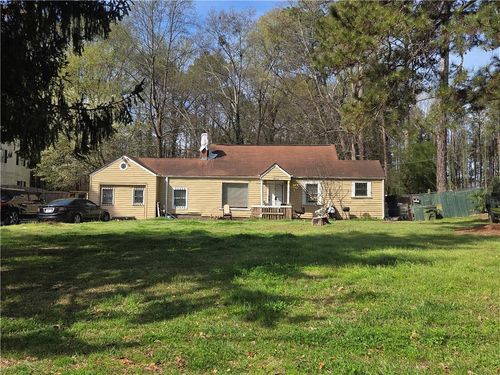 3838 Old Gordon Rd Nw, atlanta, GA, 30336-1531 | Card Image