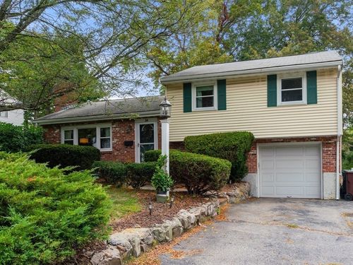 24 Pond Farm Rd, Dedham, MA, 02026-6705 | Card Image