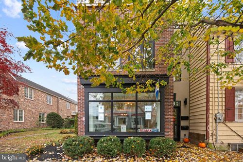 24 Tanner St, Haddonfield, NJ, 08033-2404 | Card Image