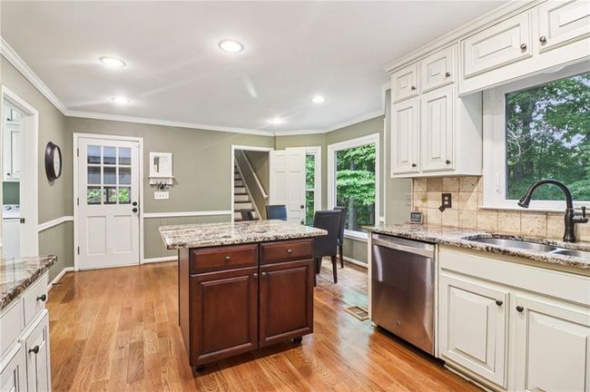 7412 Mid Broadwell Trce, House other with 5 bedrooms, 4 bathrooms and 2 parking in alpharetta GA | Image 9