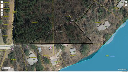 000 Woodland Dr, Black River Falls, WI, 54615 | Card Image