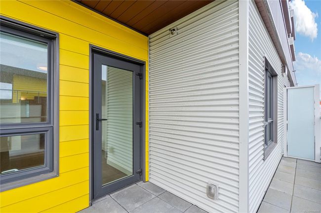 109 - 757 Tyee Rd, Condo with 2 bedrooms, 2 bathrooms and 2 parking in Victoria BC | Image 20