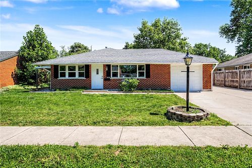 2621 Nyack Ln, Dayton, OH, 45439-2936 | Card Image
