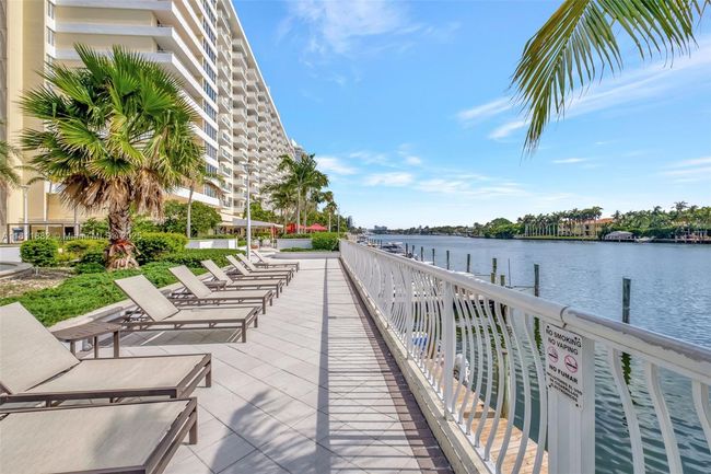 APT-16F - 5600 Collins Ave, Condo with 2 bedrooms, 2 bathrooms and null parking in Miami Beach FL | Image 33