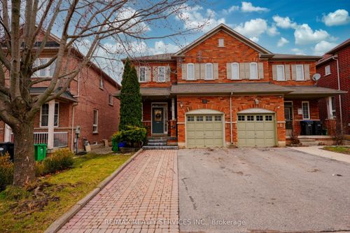 32 Ashdale Rd, Brampton, ON, L6Y5M7 | Card Image