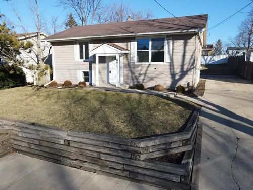 6617 236th Avenue, PADDOCK LAKE, WI, 53168 | Card Image