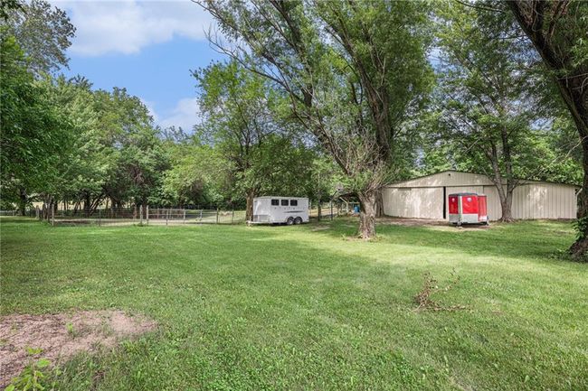 307 Gore Rd, House other with 3 bedrooms, 3 bathrooms and null parking in Raymore MO | Image 22
