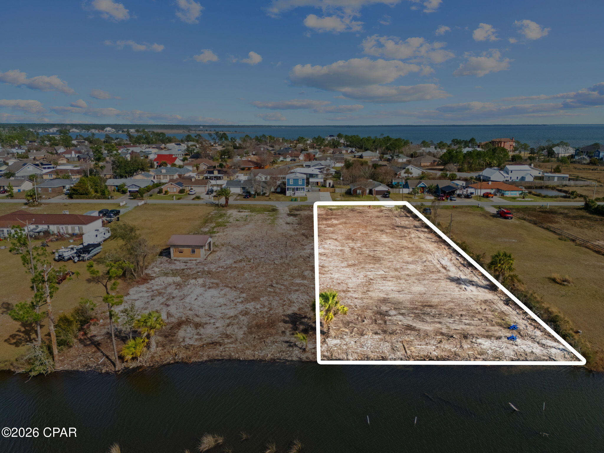 Land in Panama City 2