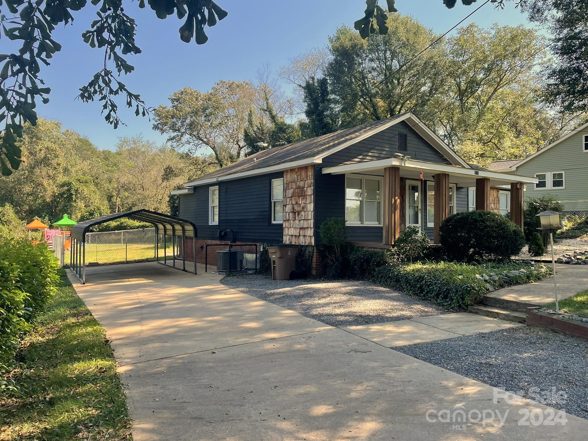 Kings Cir, Shelby, NC 28150