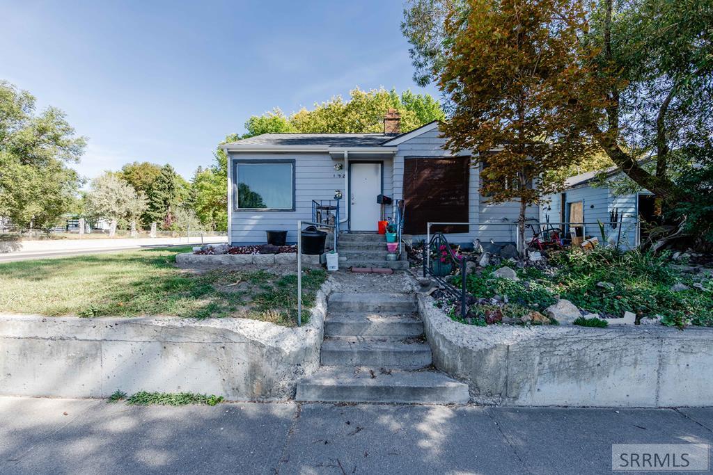 Freeman Ave, Idaho Falls, ID 83401