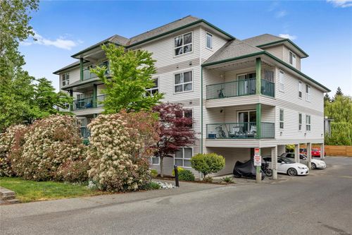 302-690 Third St, Nanaimo, BC, V9R1W8 | Card Image