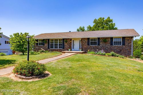 2821 Staffordshire Blvd, Powell, TN, 37849-4251 | Card Image