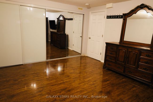 BSMNT - 21 Styles Cres, House other with 2 bedrooms, 1 bathrooms and 1 parking in Ajax ON | Image 6