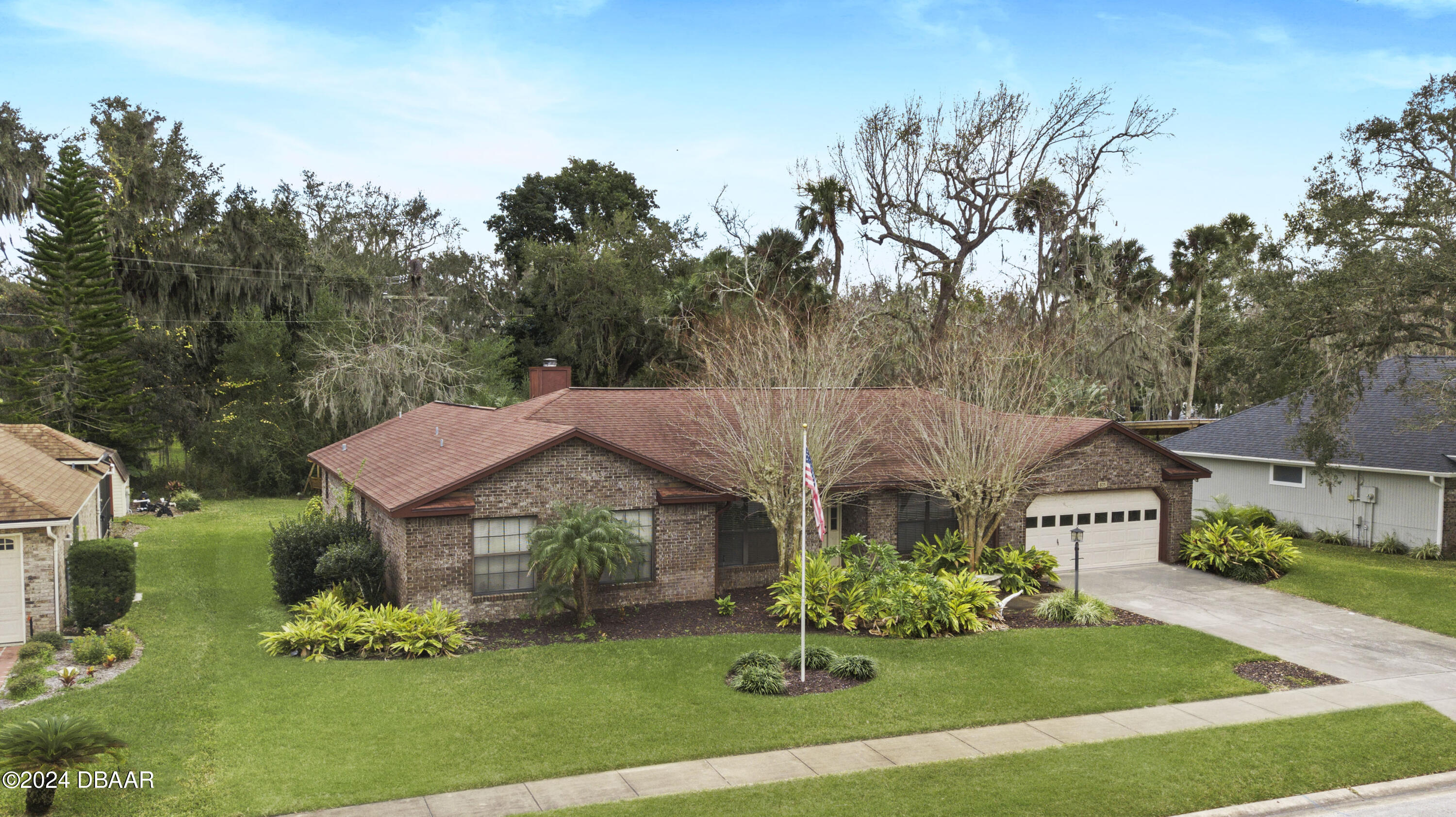 George Hecker Dr, South Daytona, FL 32119