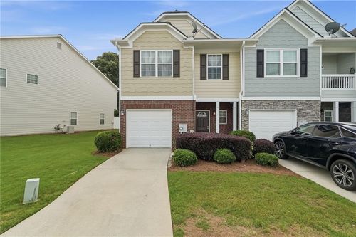 2150 Burns View Ln, Lawrenceville, GA, 30044-7707 | Card Image
