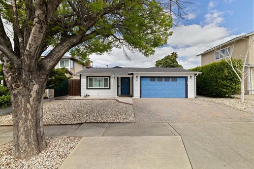 227 Lippert Ave, Fremont, CA, 94539-7431 | Card Image