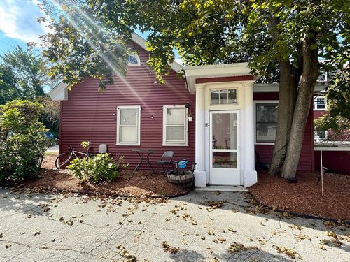 18-18 Middlesex St, North Chelmsford, MA, 01863-1538 | Card Image
