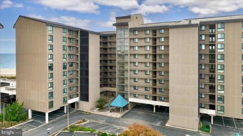 209 Georgetowne House Rd, BETHANY BEACH, DE, 19930-8061 | Card Image