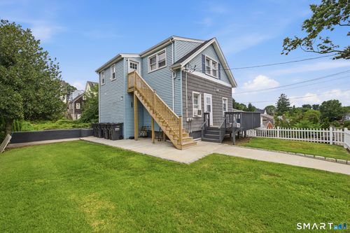 42 Gerry St, Greenwich, CT, 06830-6255 | Card Image
