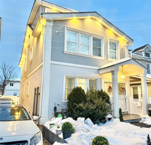 11629 166th St Street, New York, NY, 11434 | Card Image