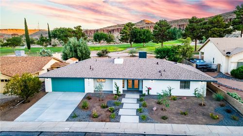 390 Greenway Dr, Kingman, AZ, 86401-3965 | Card Image