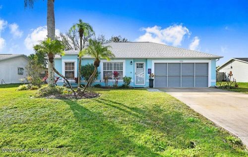 700 Pampas St, PALM BAY, FL, 32907-8234 | Card Image