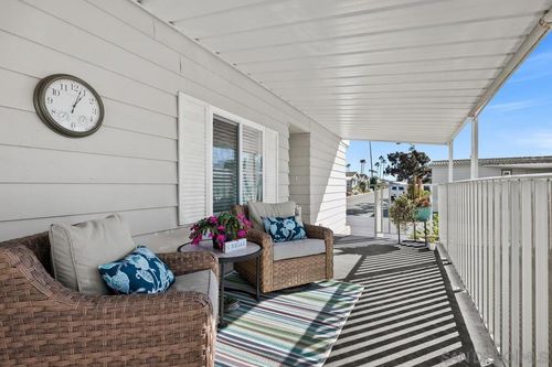 7004 San Carlos St, Carlsbad, CA, 92011-4648 | Card Image