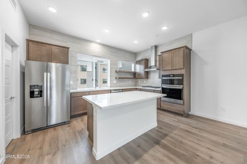 43-175 Rissone Lane, Reno, NV, 89503 | Card Image