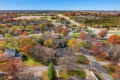 2105 Sw Westridge Dr, House other with 6 bedrooms, 3 bathrooms and null parking in Topeka KS | Image 3