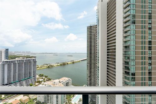 3304-501 Ne 31st St, Miami, FL, 33137-4495 | Card Image