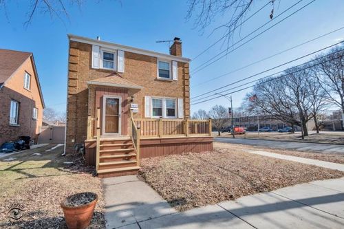 9857 S Hamlin Ave, Evergreen Park, IL, 60805-3364 | Card Image