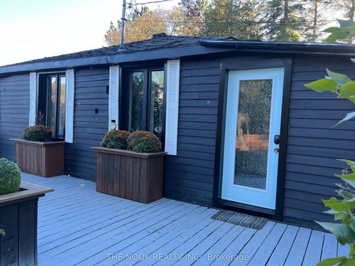 90 Thaeter Lane, Bancroft, ON, K0L1C0 | Card Image