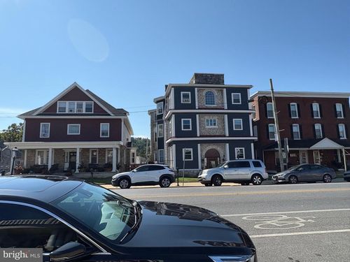 430 E Lincoln Hwy, COATESVILLE, PA, 19320-5420 | Card Image