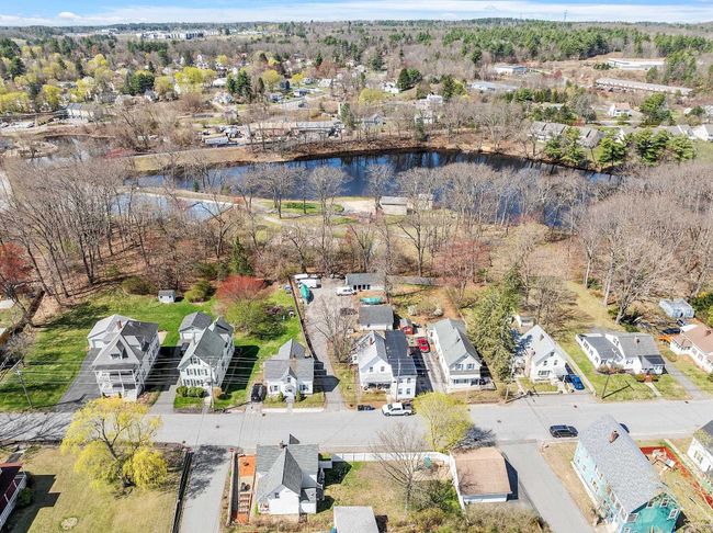 45 Franklin St, House other with 3 bedrooms, 2 bathrooms and null parking in Derry NH | Image 45
