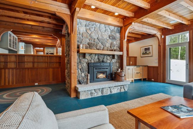 27 Burkehaven Ln, House other with 6 bedrooms, 4 bathrooms and null parking in Sunapee NH | Image 32