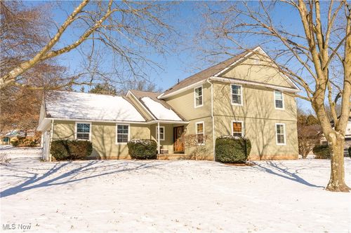 4057 Bramshaw Rd Nw, Canton, OH, 44718-2311 | Card Image