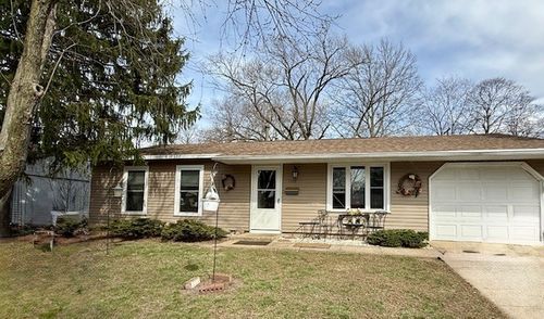 1112 Lanore Dr, Urbana, IL, 61802-5442 | Card Image