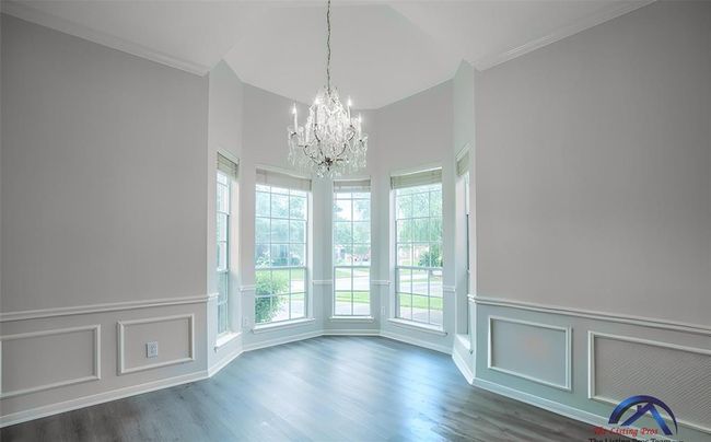 Formal dining room (left side) | Image 13