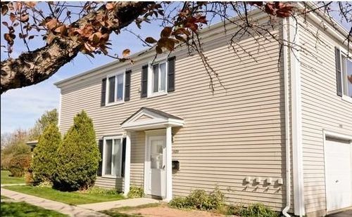 116d-1485 Quaker Ln, Prospect Heights, IL, 60070-1917 | Card Image