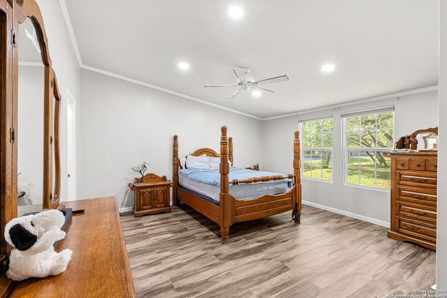 5273 Savannah Way, House other with 3 bedrooms, 2 bathrooms and null parking in Von Ormy TX | Image 13